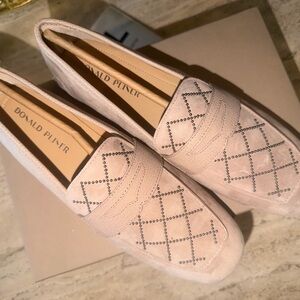 Donald J. Pliner Women's Tan Embellished Loafers